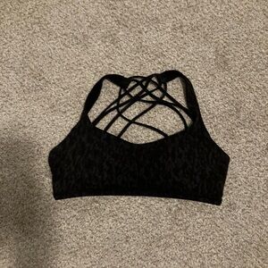 Lululemon Free To Be Wild Bra